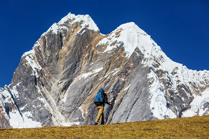 hike-in-mountain-top